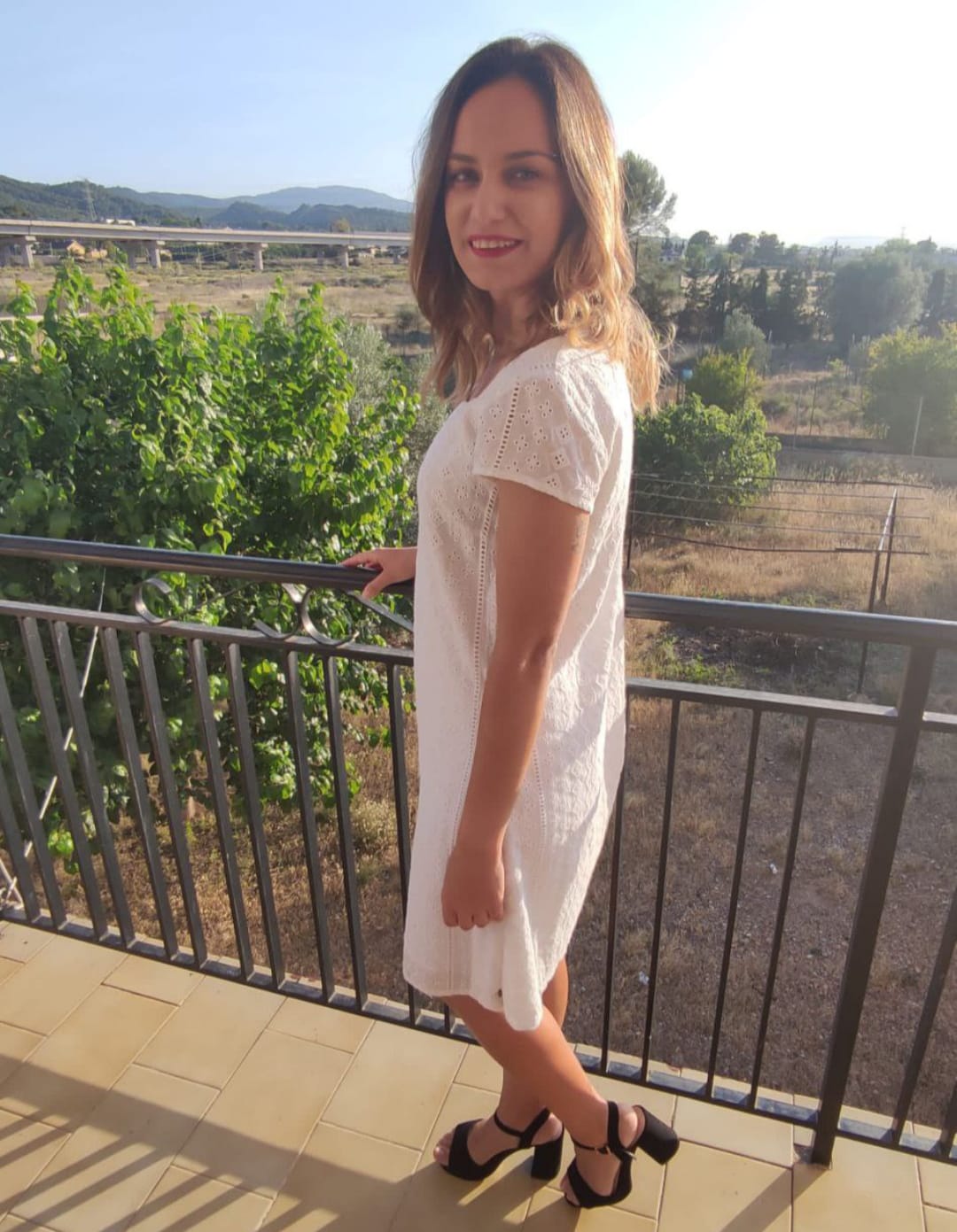 Vestido special white